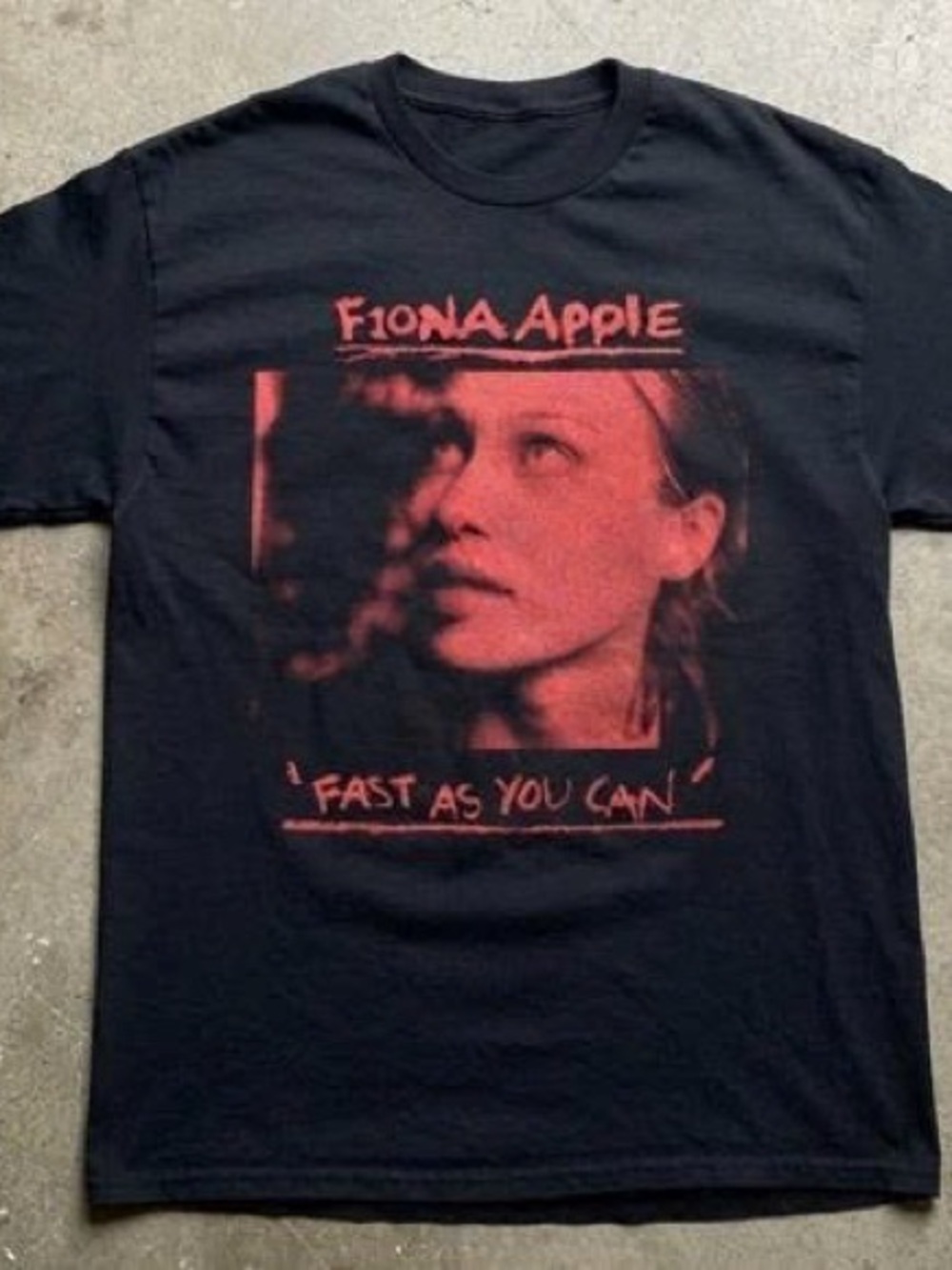 Fiona Apple 'Fast As You Can' Graphic Tee - Black/Red
